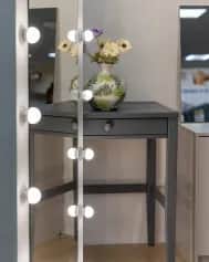 Зеркало ЗЕРКАЛО С ЛАМПОЧКАМИ БОЛЬШОЕ, С ПОЛКОЙ, НА КОЛЕСИКАХ (800*1800 ММ) - изображение 5