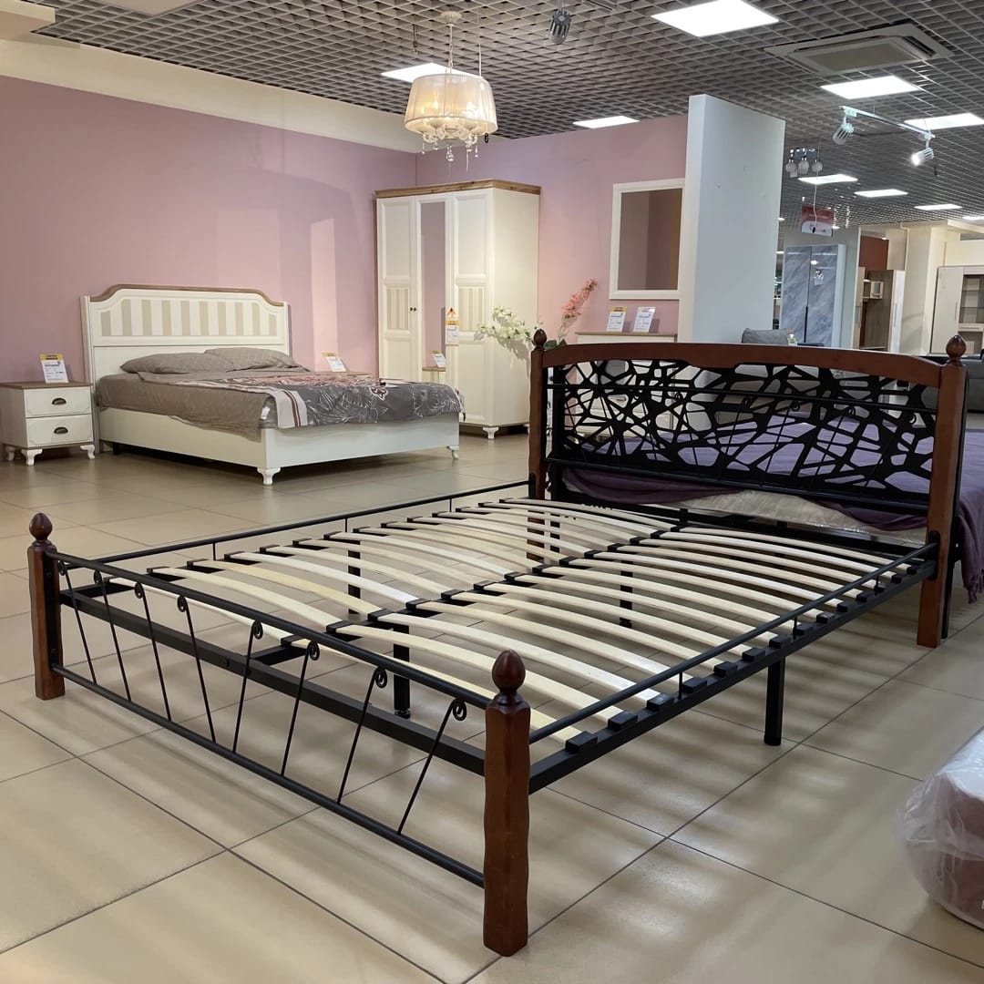 МУЗА 1 (черный, ножка 01/махагон) - фото 7