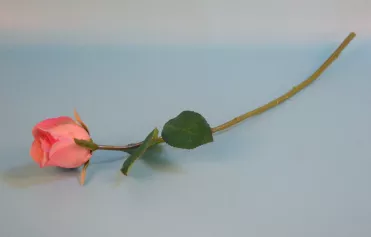 Цветы иск. Роза розовая 47см ВК7151